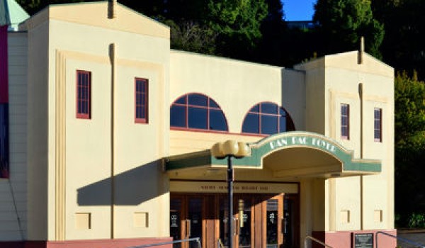 Napier Municipal Theatre. 